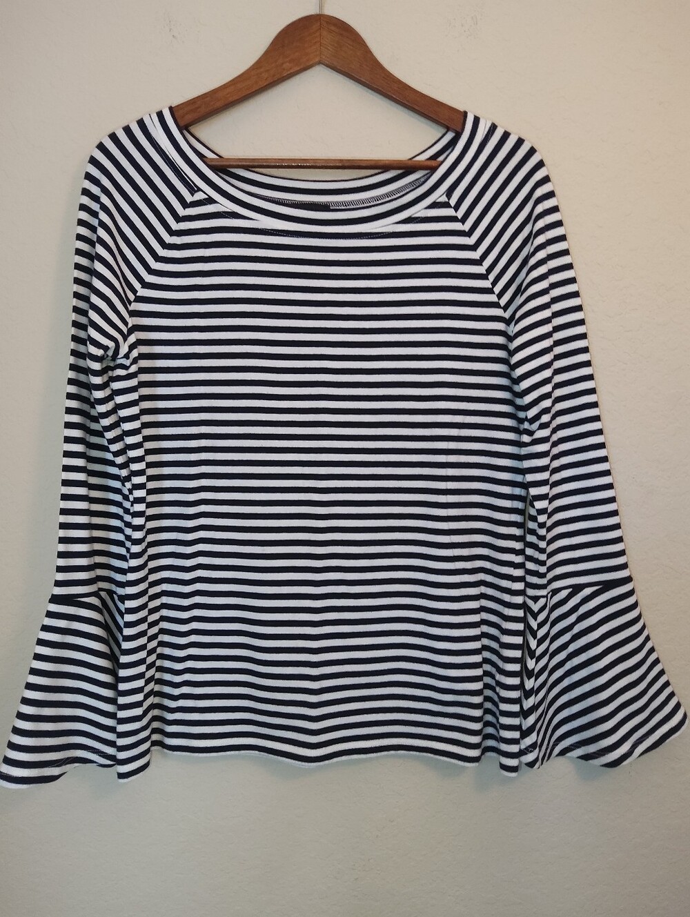 Talbots Bell Sleeve Top Womens Medium Black White Stripe Classic Business Casual